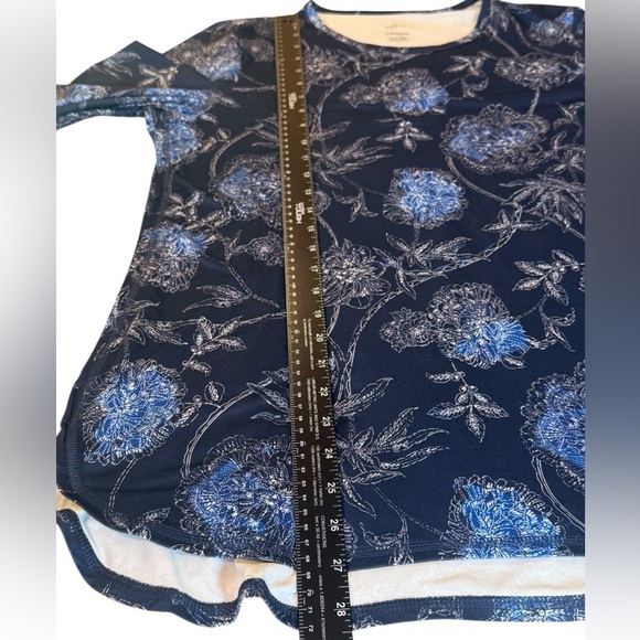 J Jill Fit Navy Floral long sleeve top, ladies’ size M - Picture 5 of 6